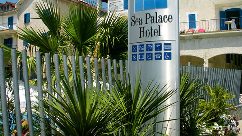 SEA PALACE HOTEL